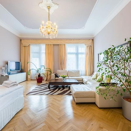 Wenceslas Square Apartment Praga Exterior foto