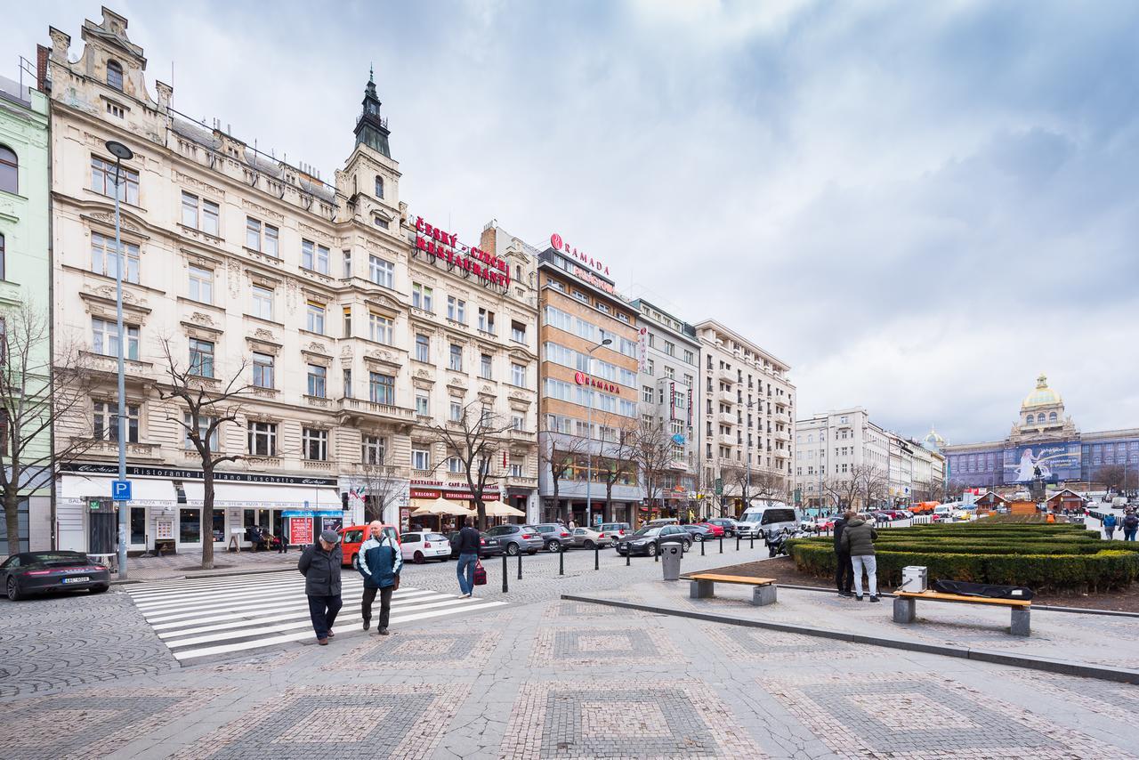 Wenceslas Square Apartment Praga Exterior foto