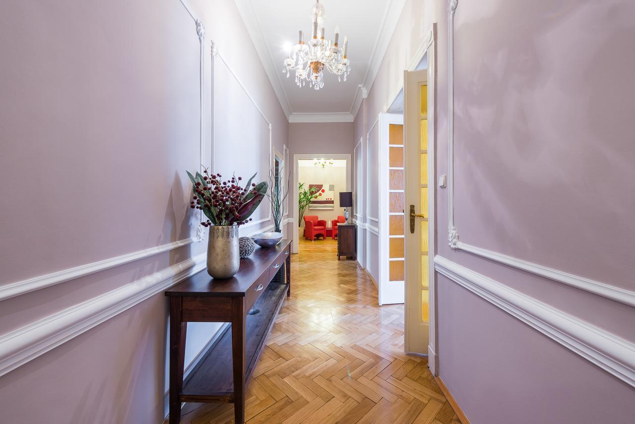 Wenceslas Square Apartment Praga Exterior foto