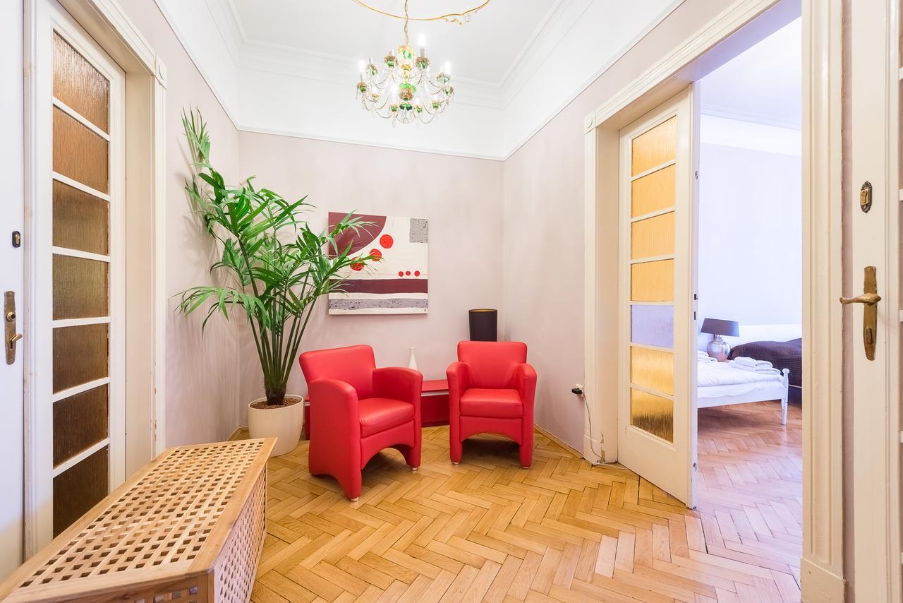 Wenceslas Square Apartment Praga Exterior foto